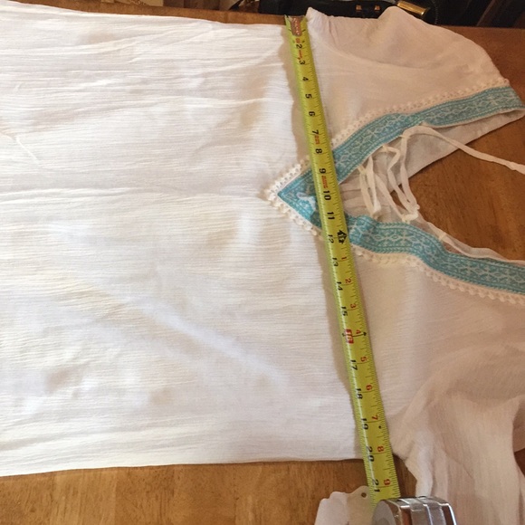 Beautiful blouse ! - Picture 8 of 8